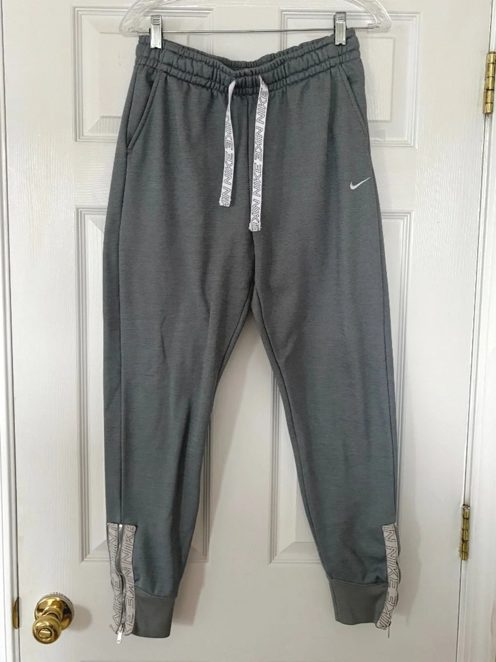 Nike Dri-Fit Joggers Fleece Sweatpants Grey Size Small